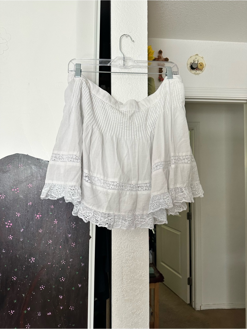 GAP White Lace-Trim Mini Skirt